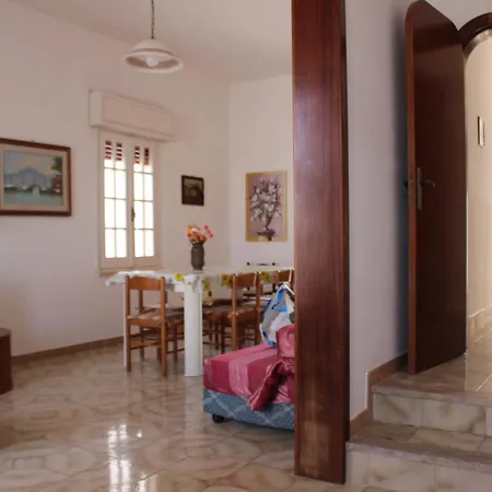 Mancaversa Family By Paf Holiday home *