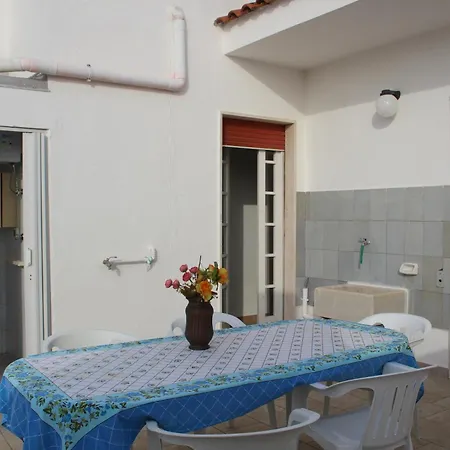 Holiday home Mancaversa Family By Paf